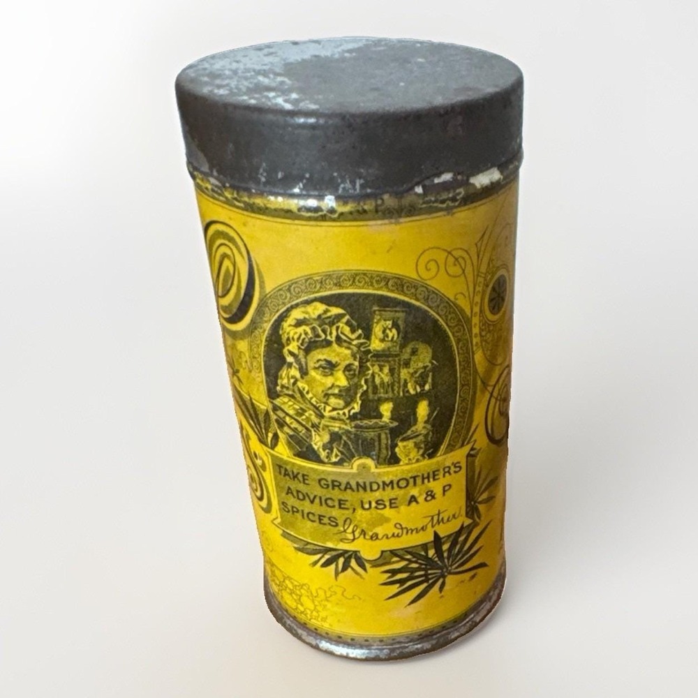 Antique A&P "Sultana Spice Mills" Cloves Advertising Tin